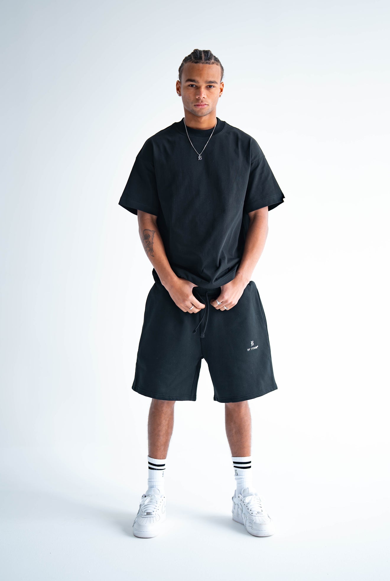 Double Waisted Sweat Shorts - Black