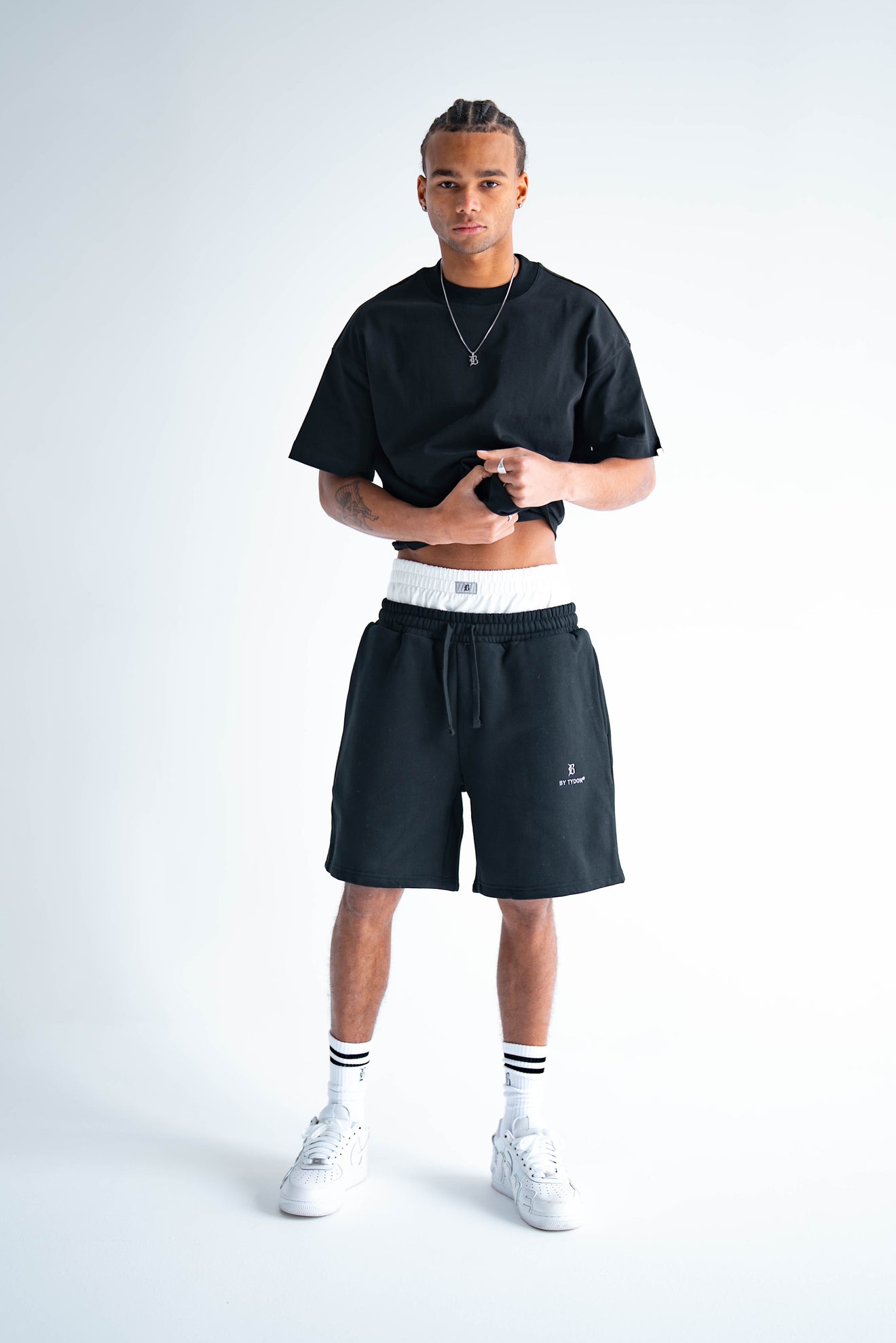 Double Waisted Sweat Shorts - Black